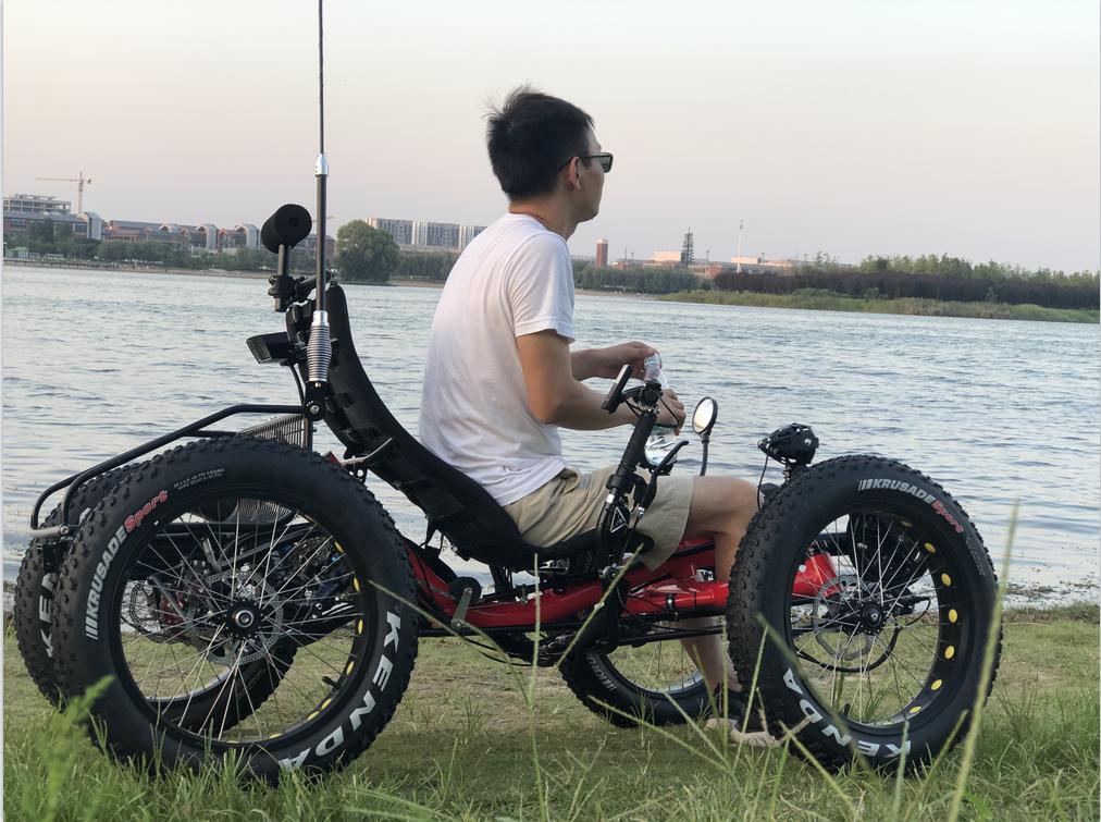 TheraQuad F420E – Rehabilitation Power-Assisted Recumbent Quad