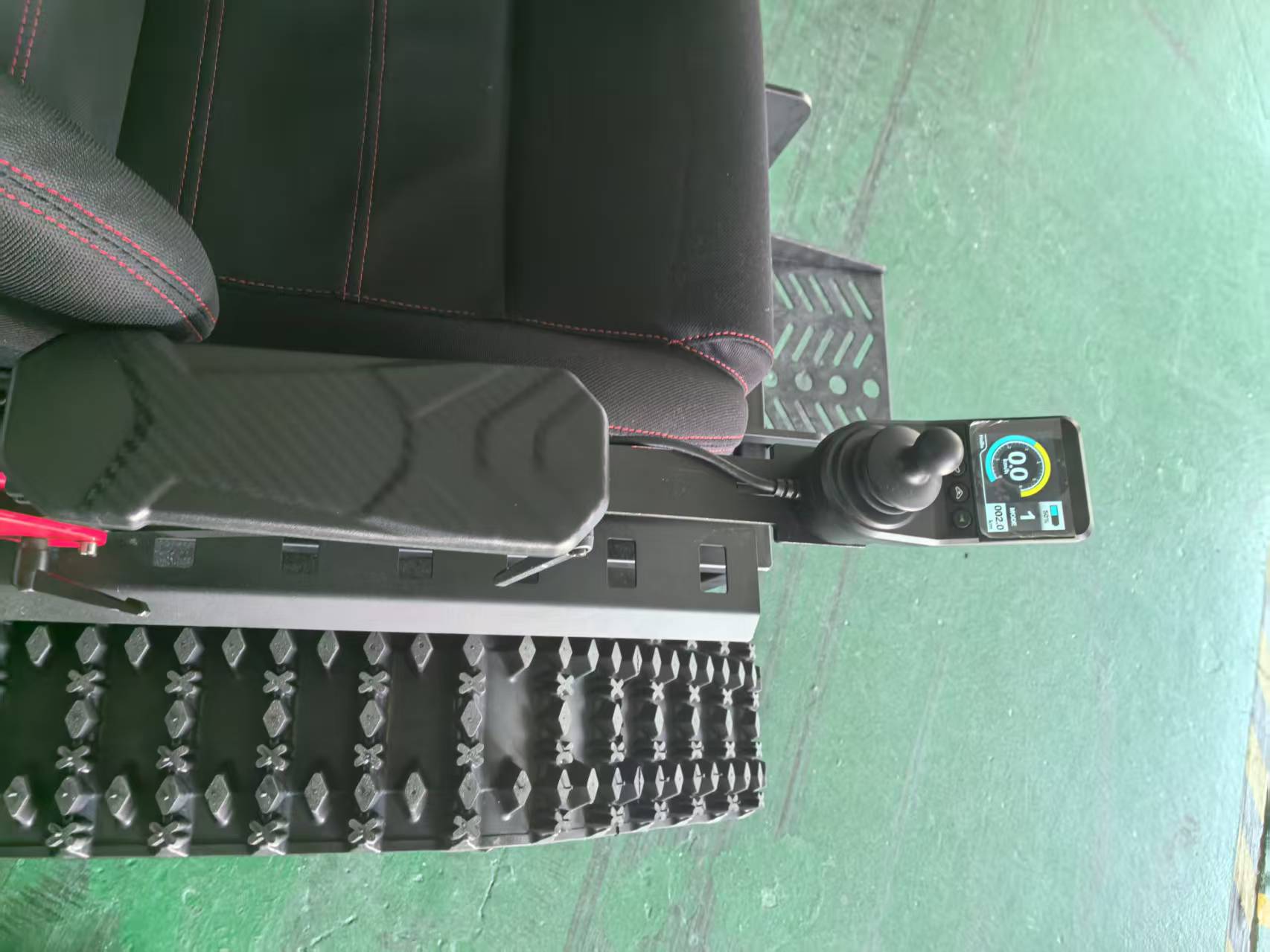 RubberRover Elite - Premium Adventure Tank Chair
