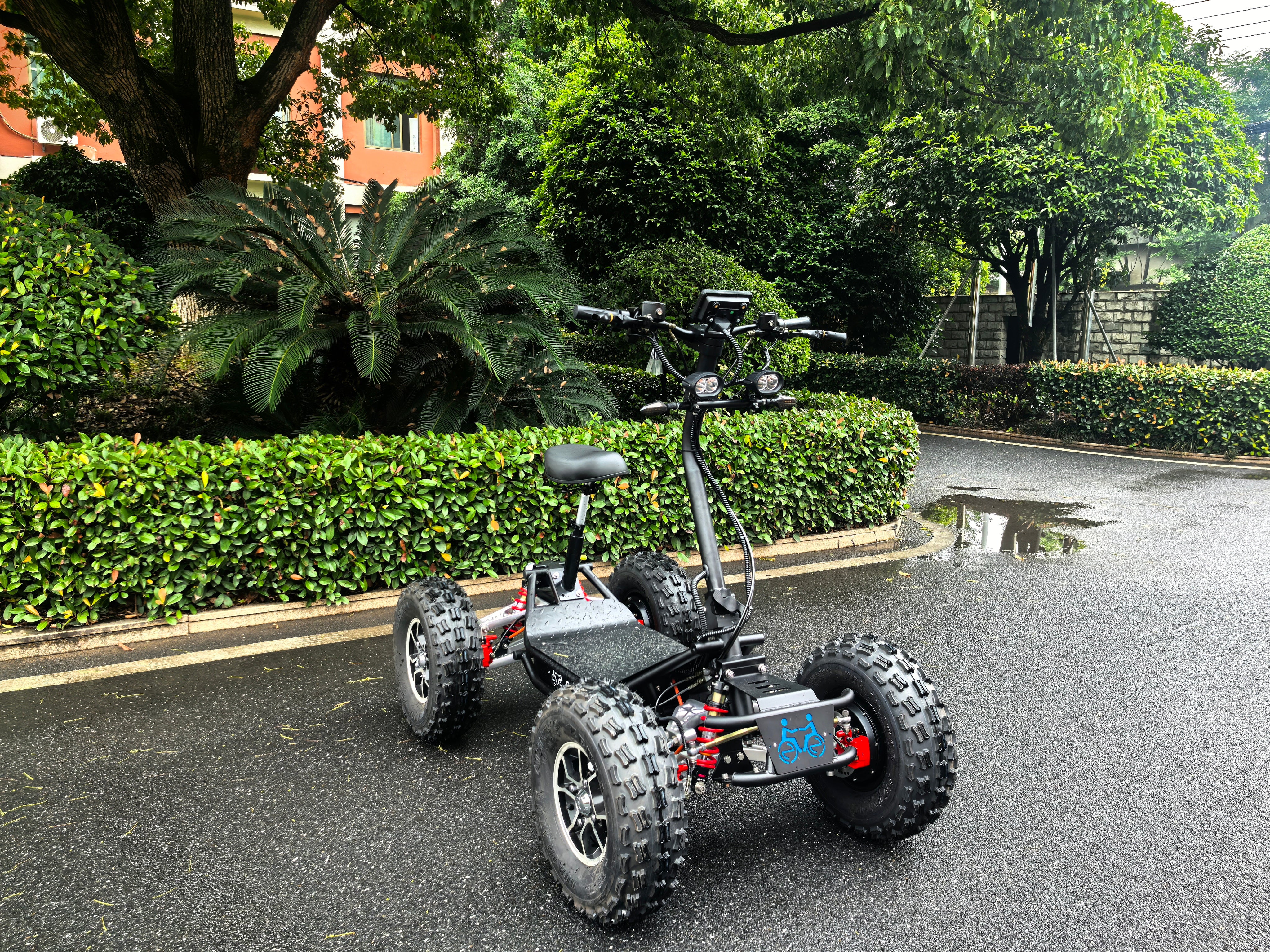 All-Terrain 4WD E-Scooter Foldable ATV 6000W