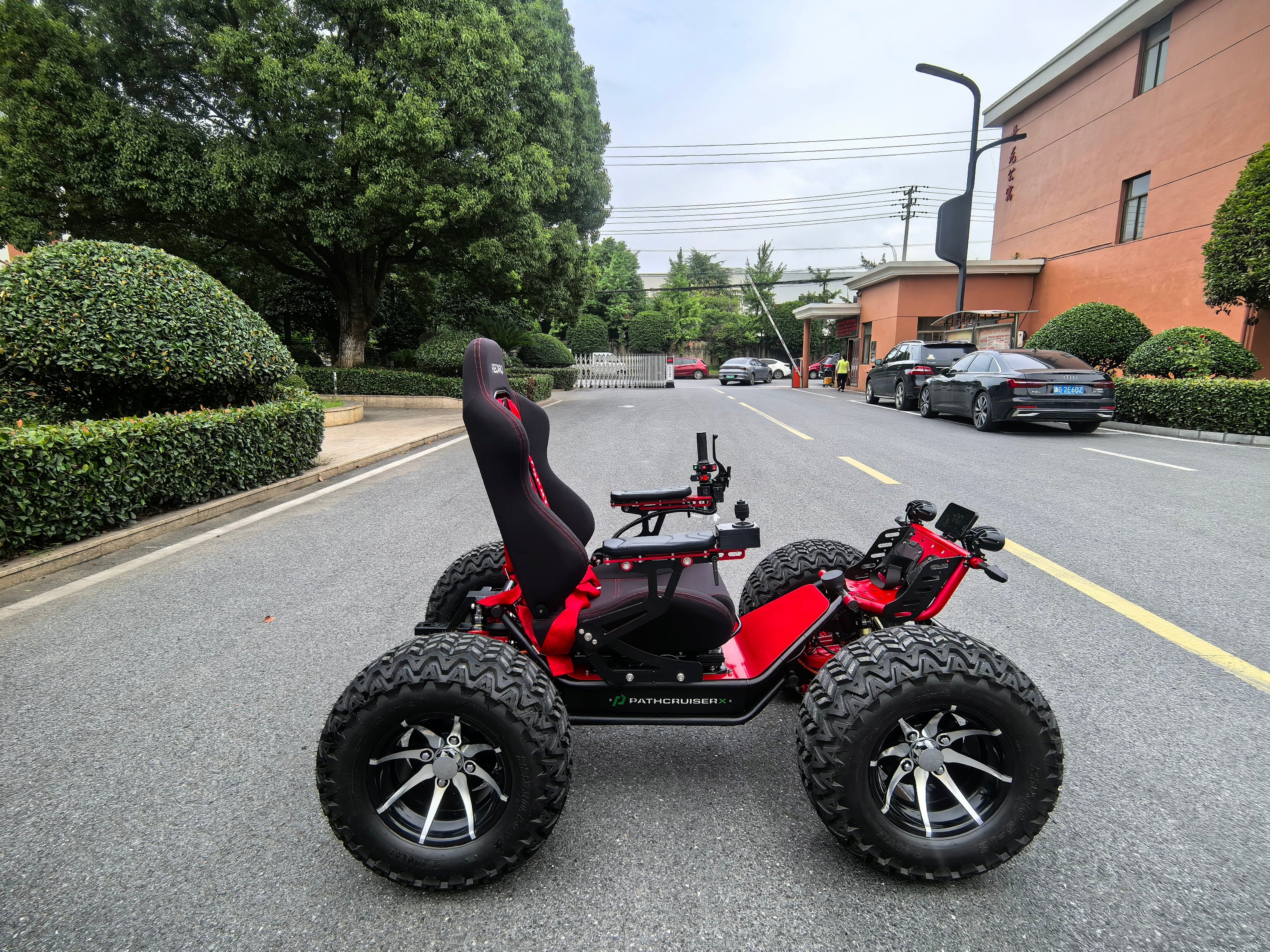 PathCruiserX 8000W 4WD All-Terrain Wheelchair | Joystick Edition